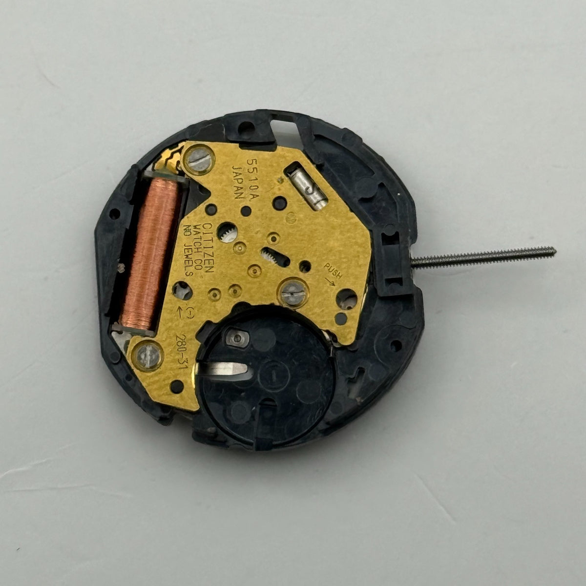 Citizen 5510A Watch Movement Quartz Japan No Jewel Untested Parts Repair 15.3mm