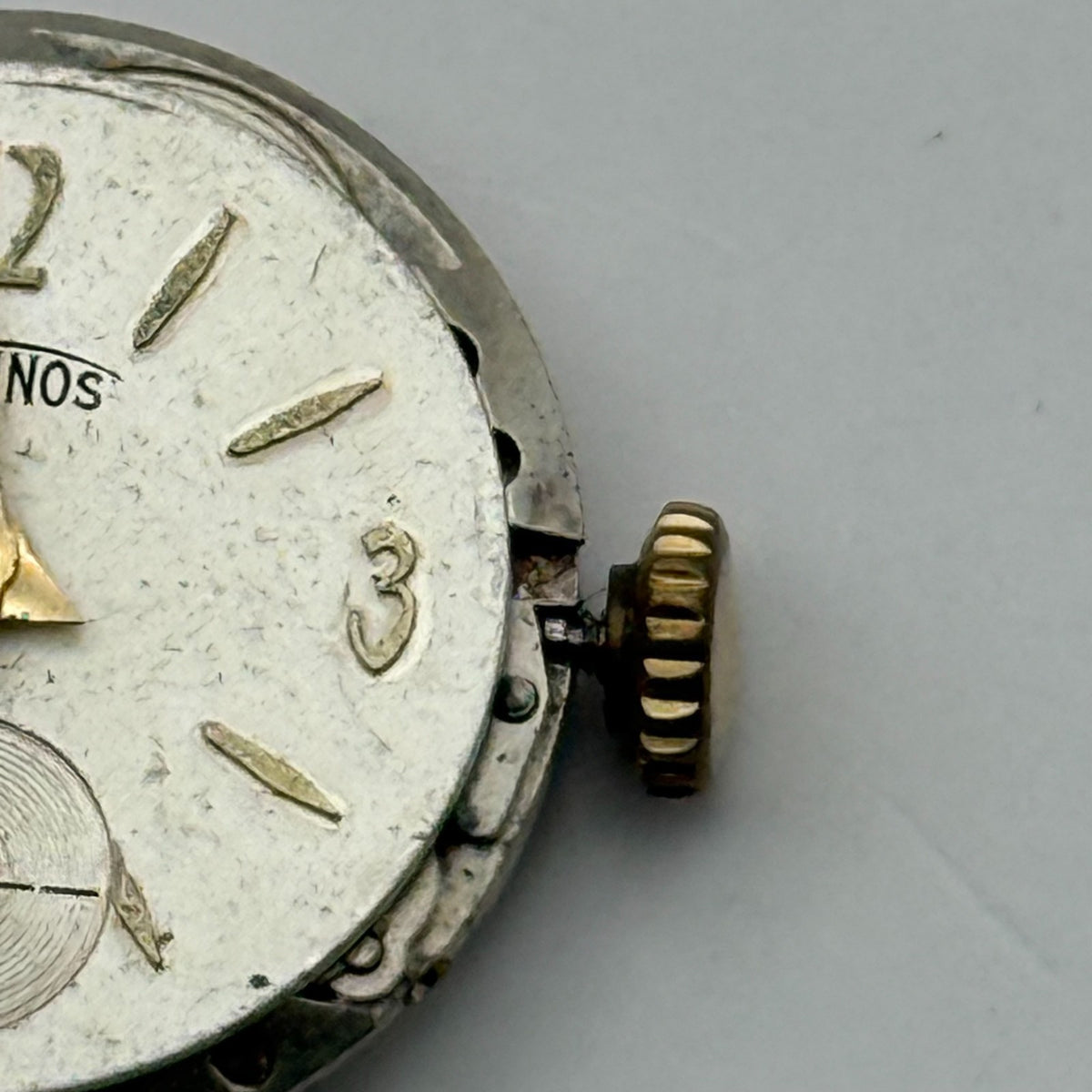 Technos Watch Movement 15 Jewels Swiss Manual Wind Vintage Parts Repair 19.6mm