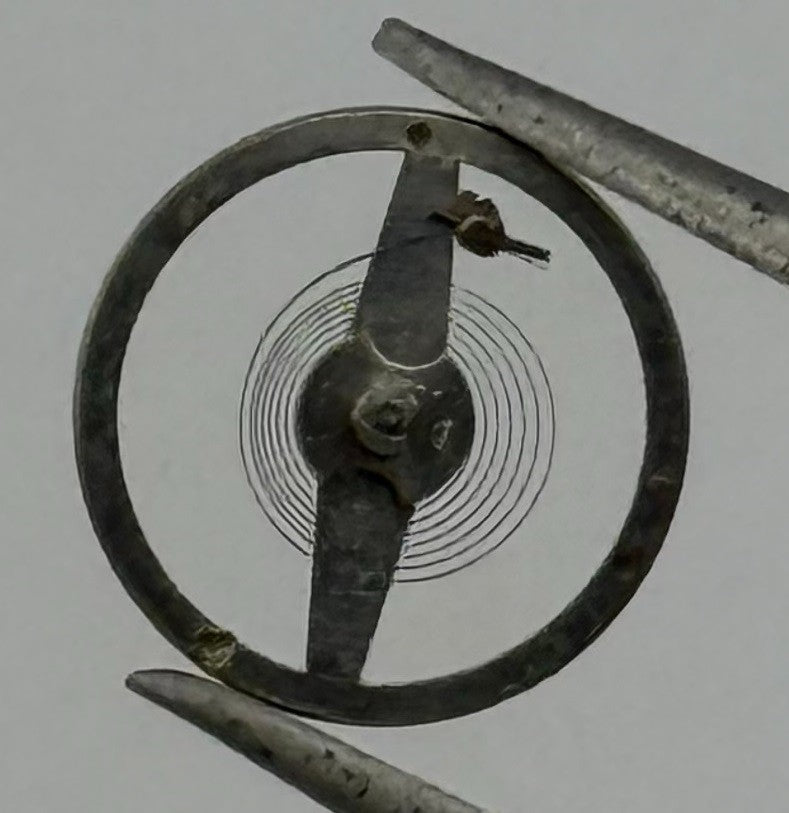 Oris 440 442 Balance Wheel Complete And Spring Pour Watch Movement Parts NOS