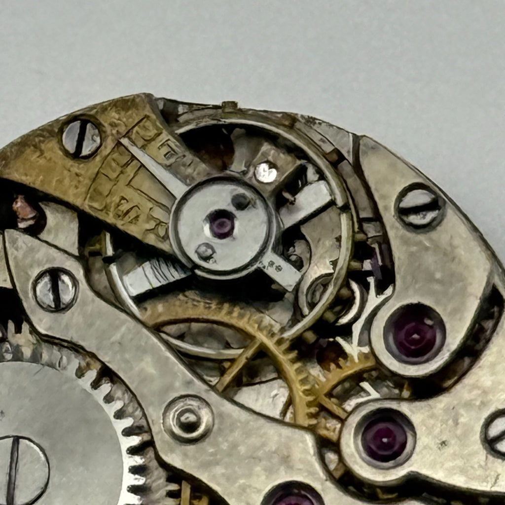 Unidentified Watch Movement Swiss Made Manual Wind Vintage Parts Repair 19.3mm