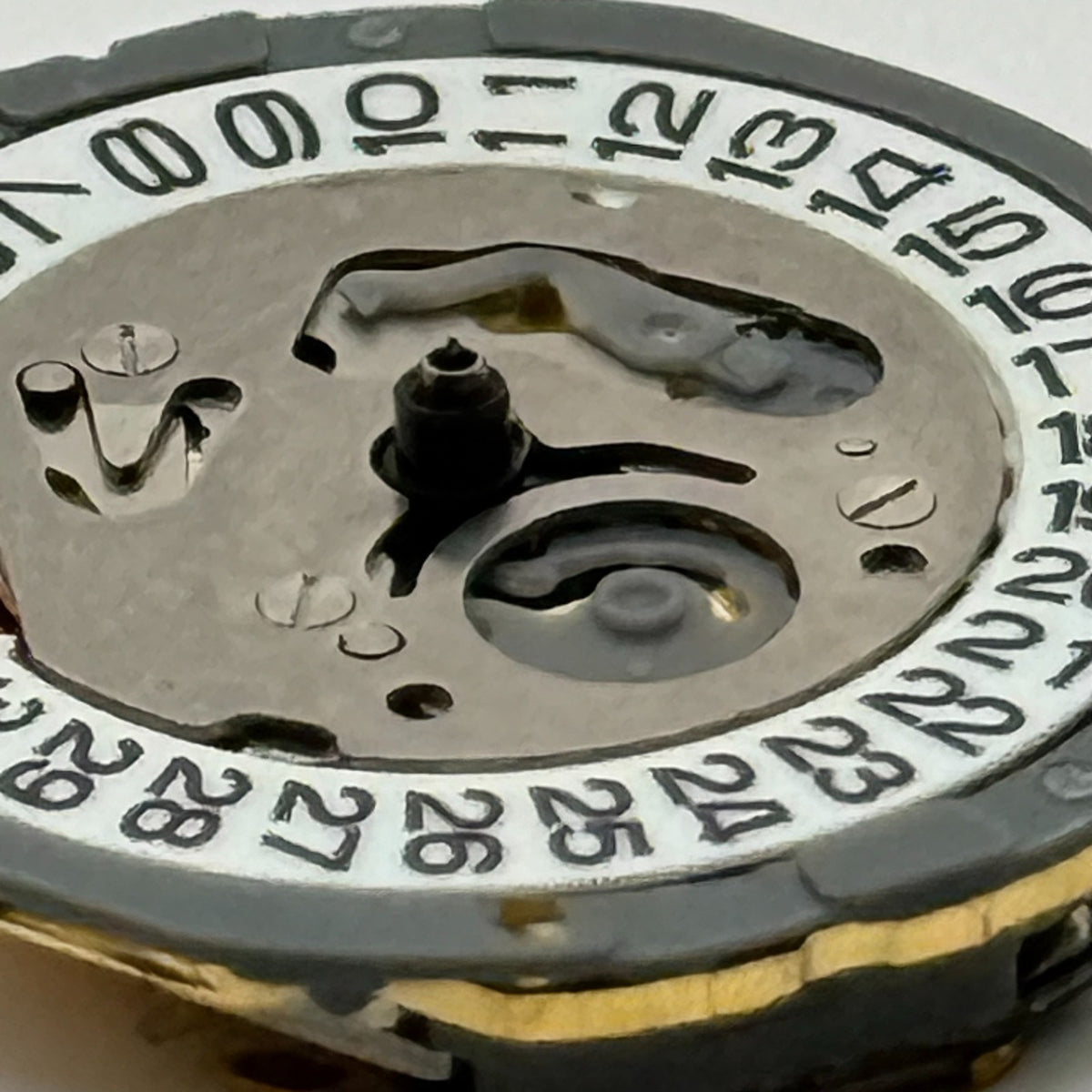 Miyota GL12 Watch Movement Quartz Japan Untested Parts Repair Spares 15.3mm