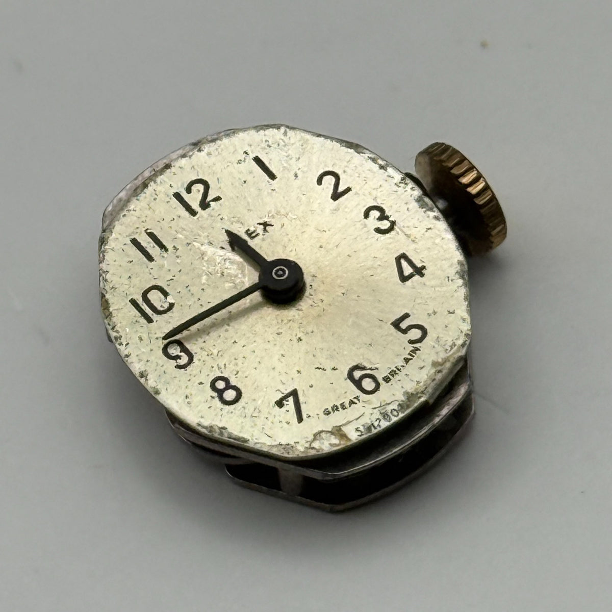 Timex 453 Watch Movement Great Britain Manual Wind Vintage Parts Repair 14.2mm