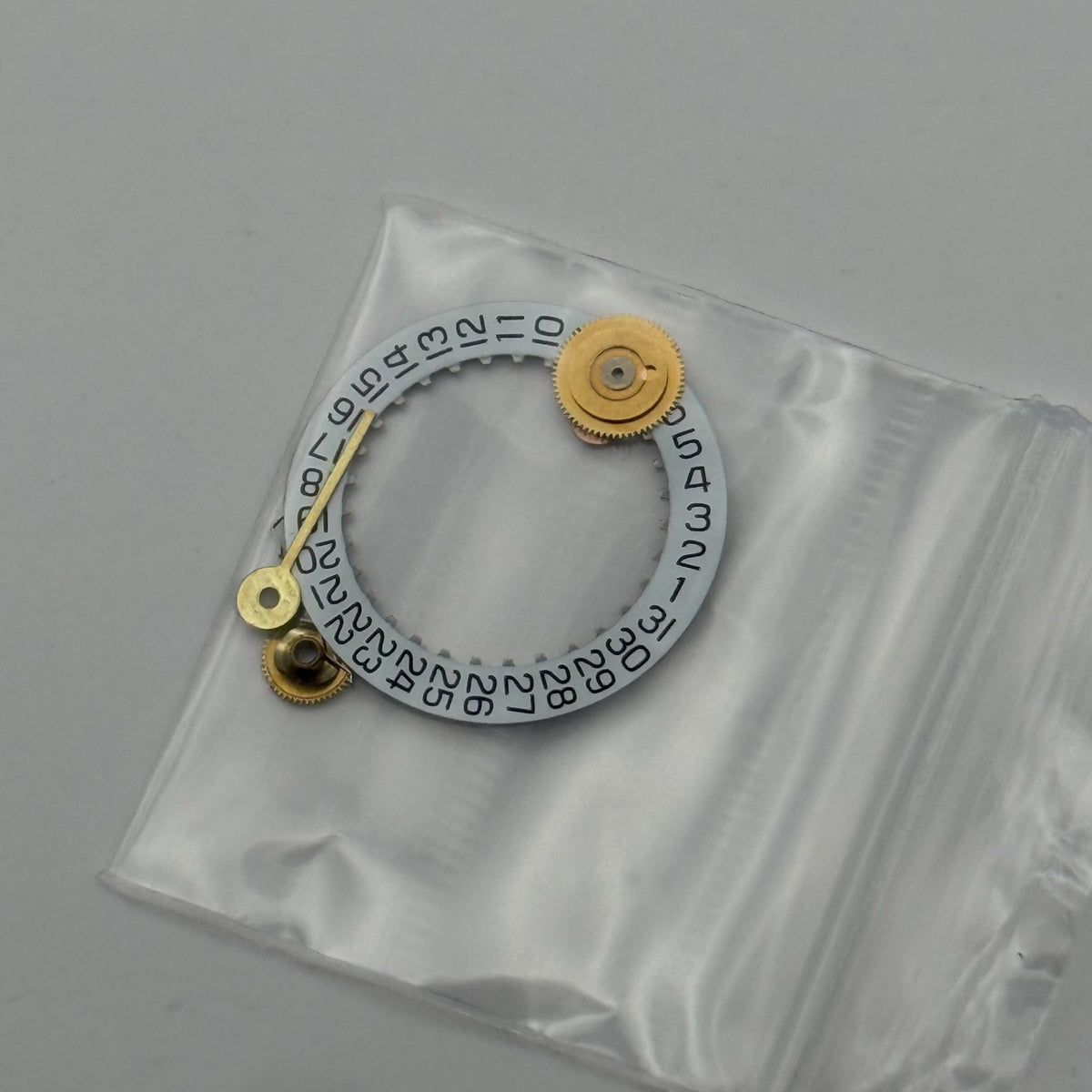 Longines L160.2 Watch Movement ETA 256.041 Quartz Swiss Parts Repair 18.2mm