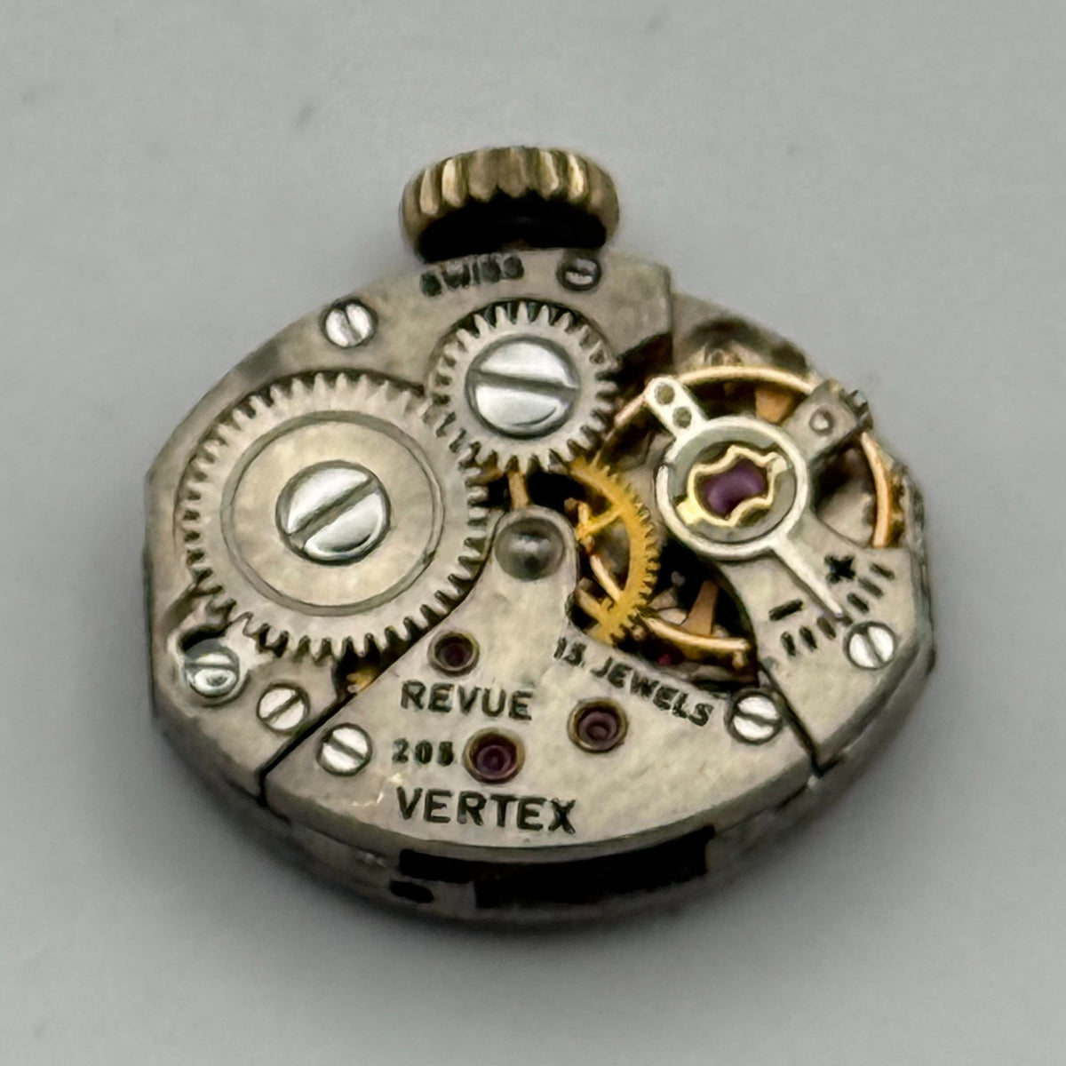 Vertex Revue 205 Watch Movement - Ladies 15 Jewels 15.4m - For Parts / Repair