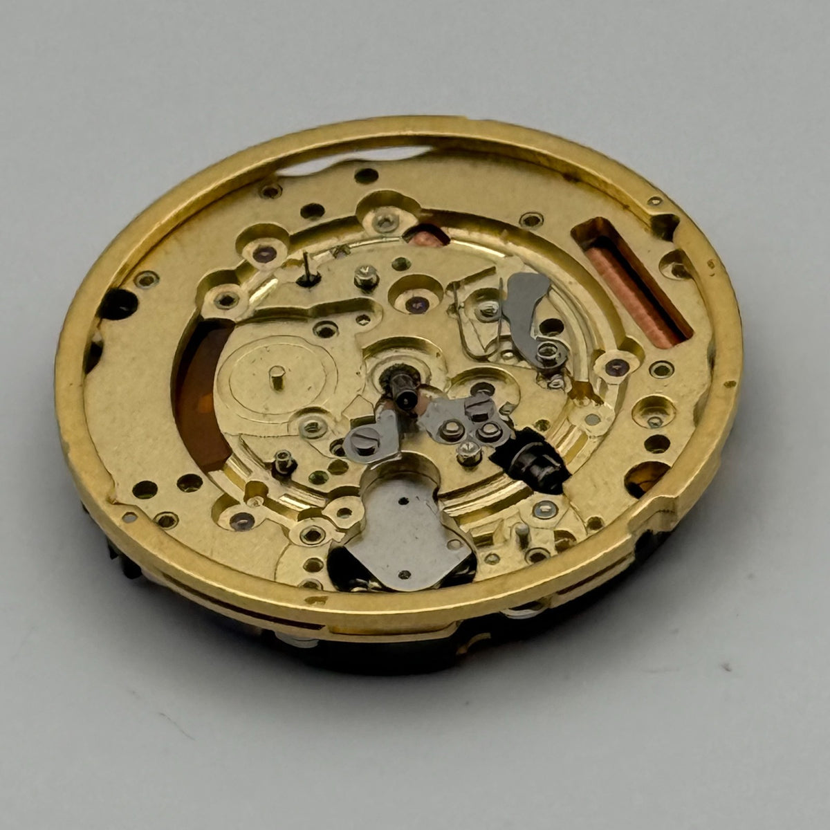 Unidentified Watch Movement - Quartz Spares - For Parts / Repair - 28.5mm
