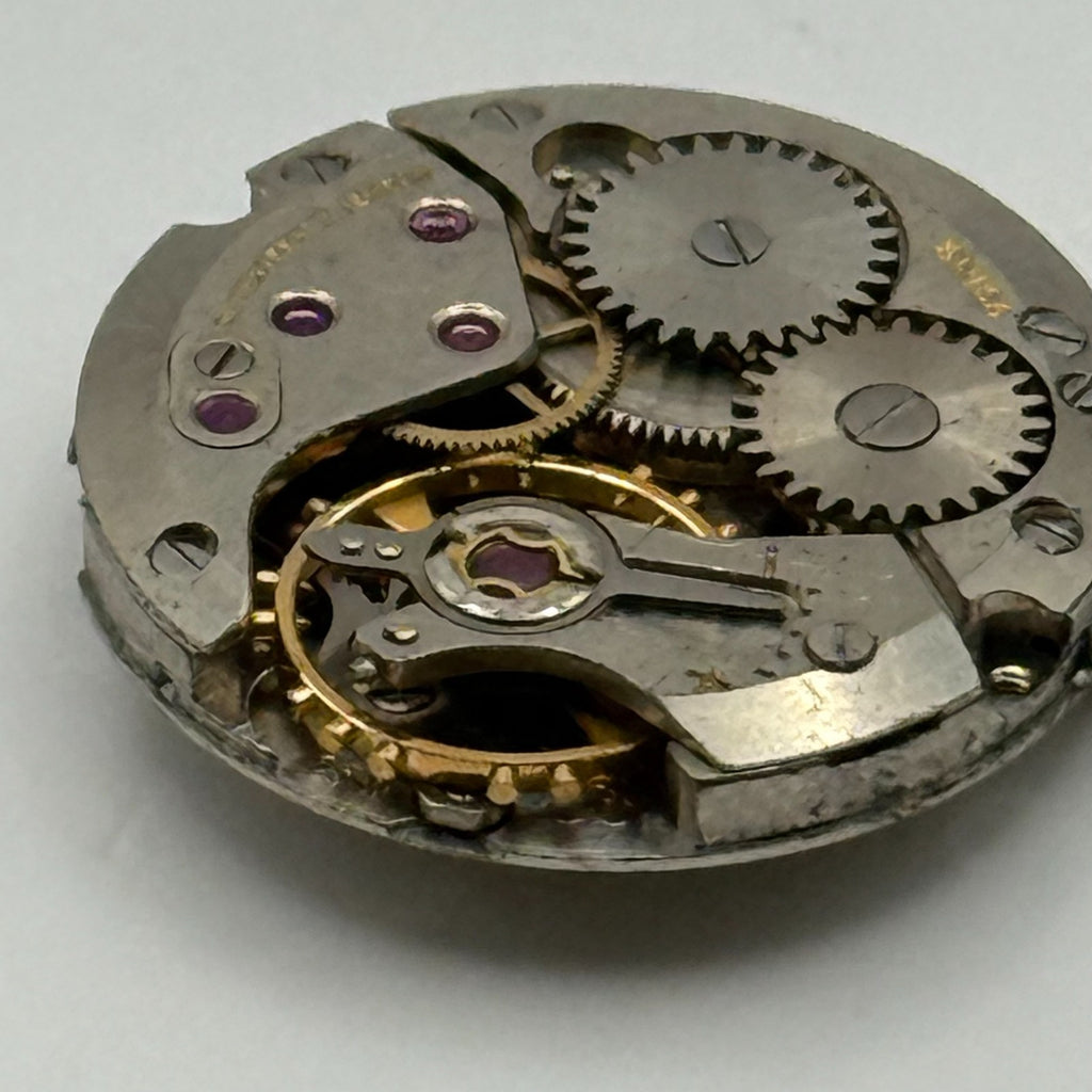 ETA 2510 Watch Movement - Garrard 17 Jewels Ladies 17.5m - For Parts / Repair