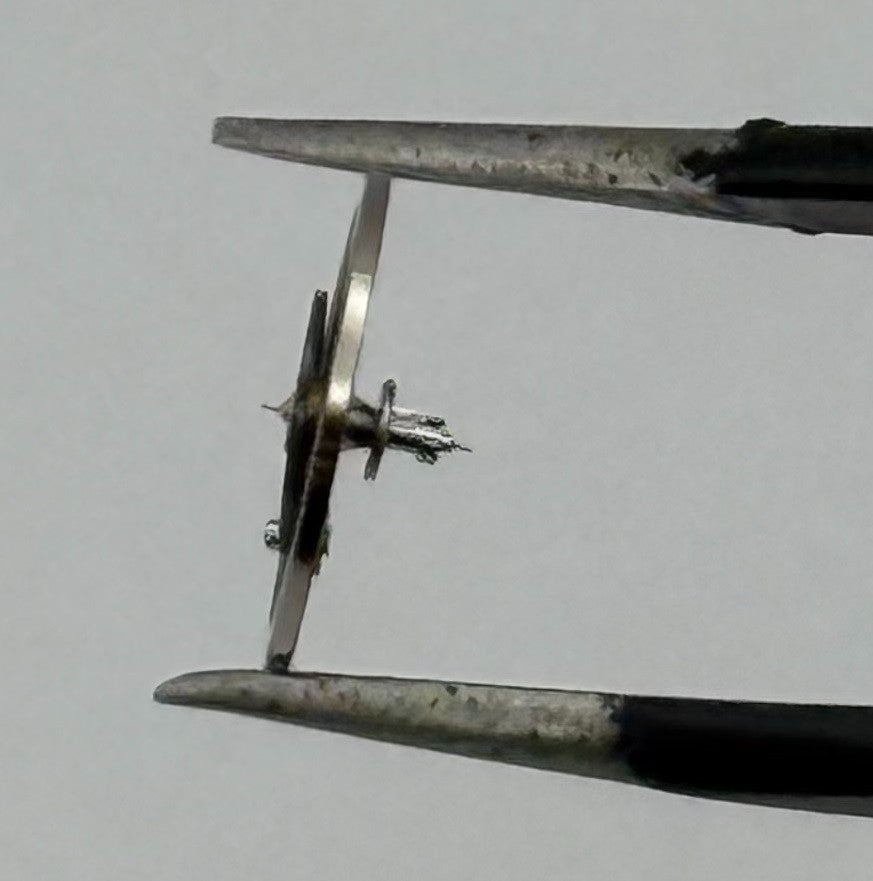 EB 1297 Balance Wheel Complete And Spring 5¼’’’ 201 Watch Movement Parts NOS