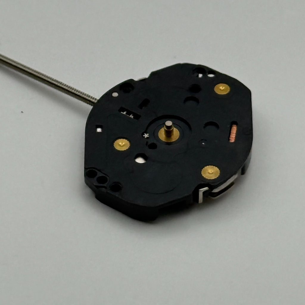 Shiojiri V700C Watch Movement Quartz Japan No Jewel Untested Parts Repair 15.3mm