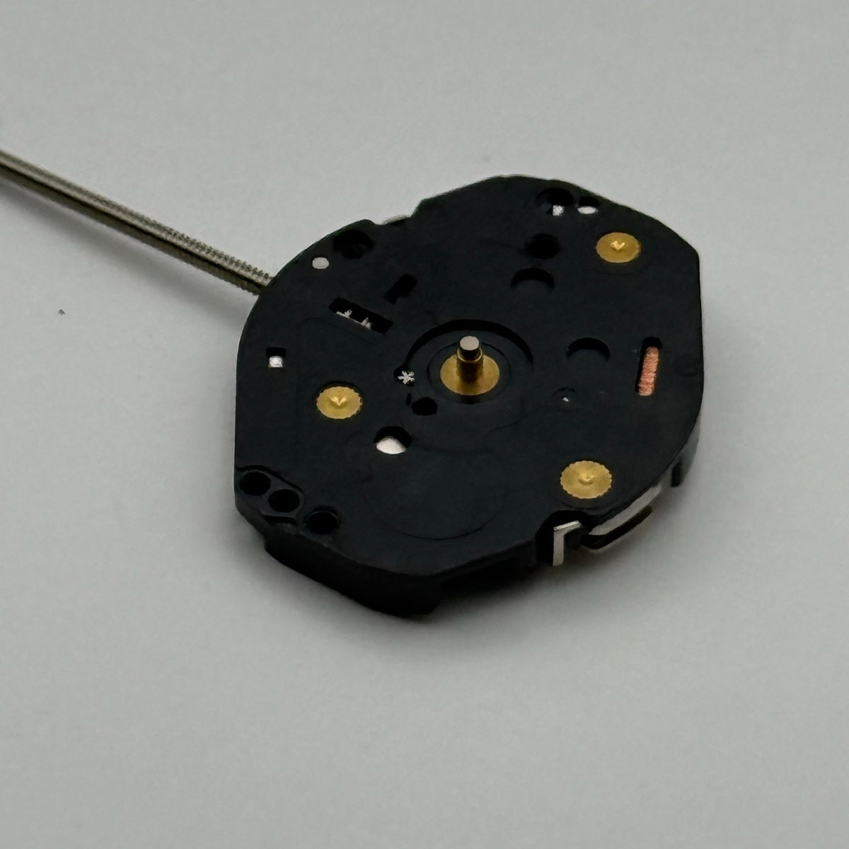 Shiojiri V700C Watch Movement Quartz Japan No Jewel Untested Parts Repair 15.3mm