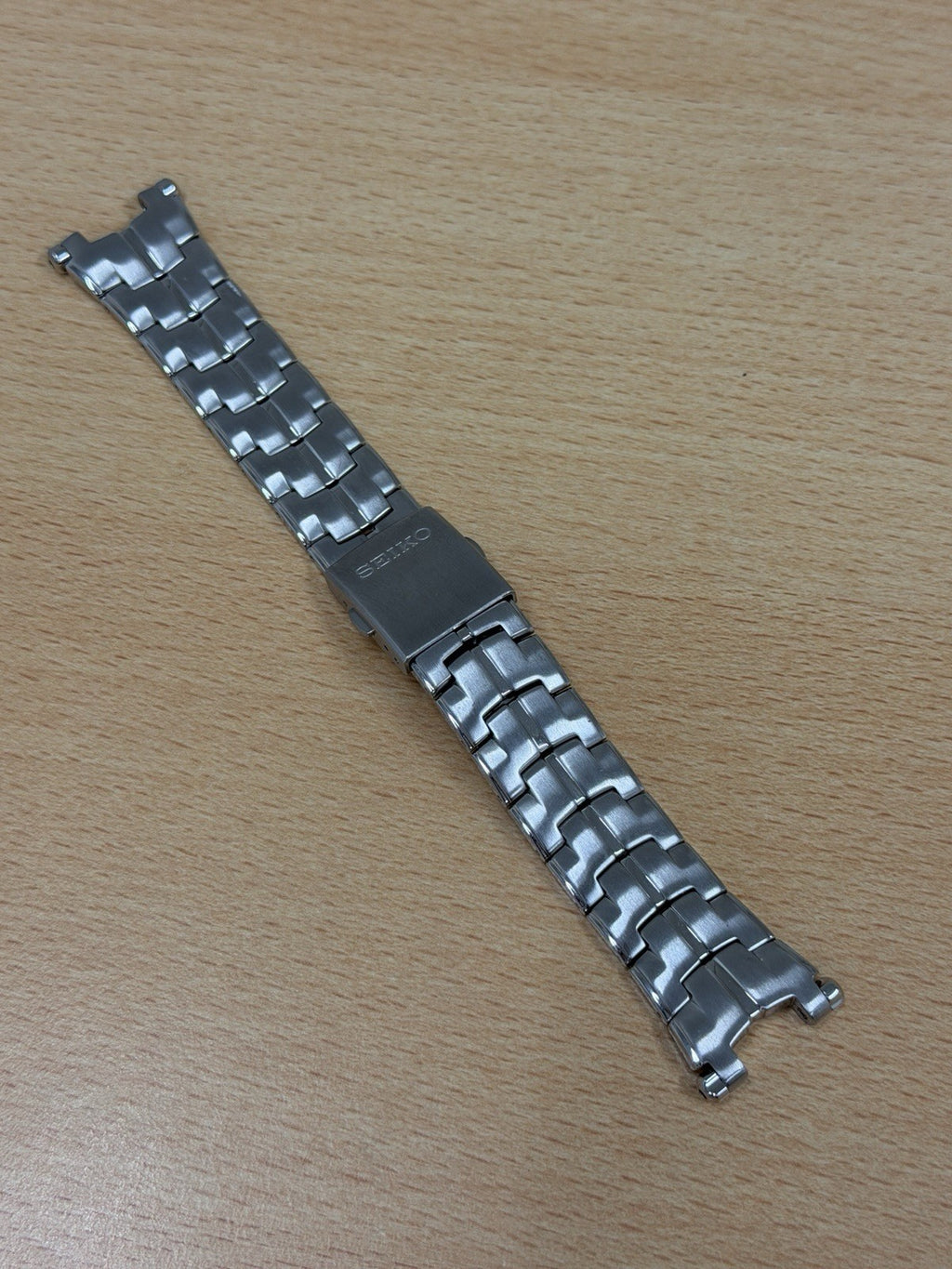 Seiko 33Z9-Z-I Bracelet - For Chronograph Model - 22mm Ends - Stainless Steel