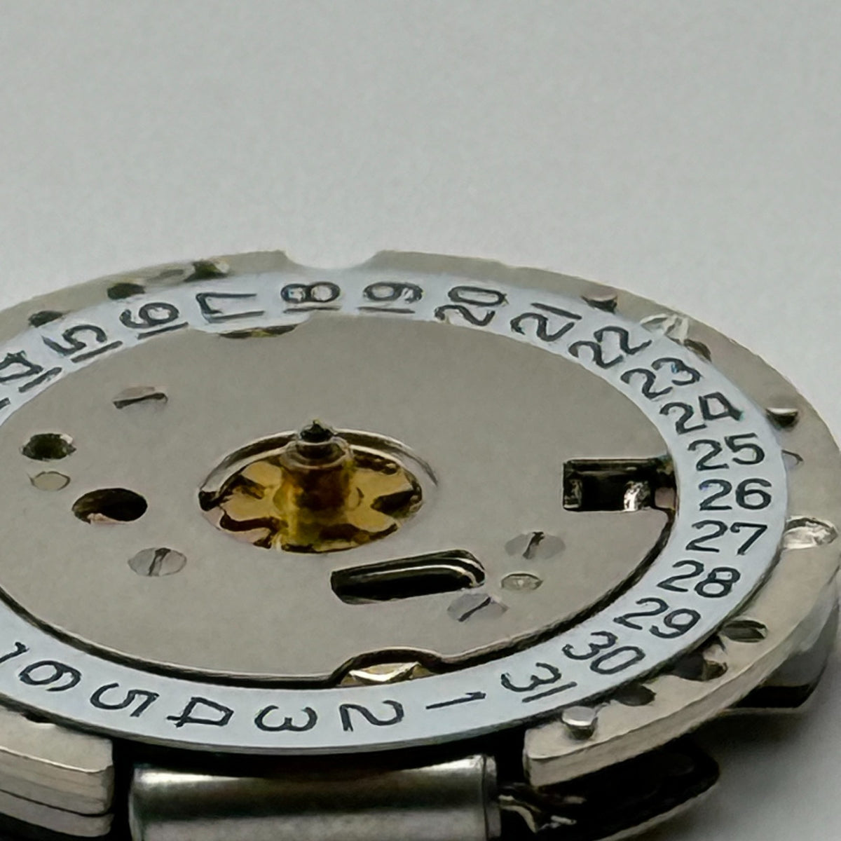 Ronda 775 Watch Movement Quartz Swiss 1 Jewel Untested Parts Repair 17.5mm