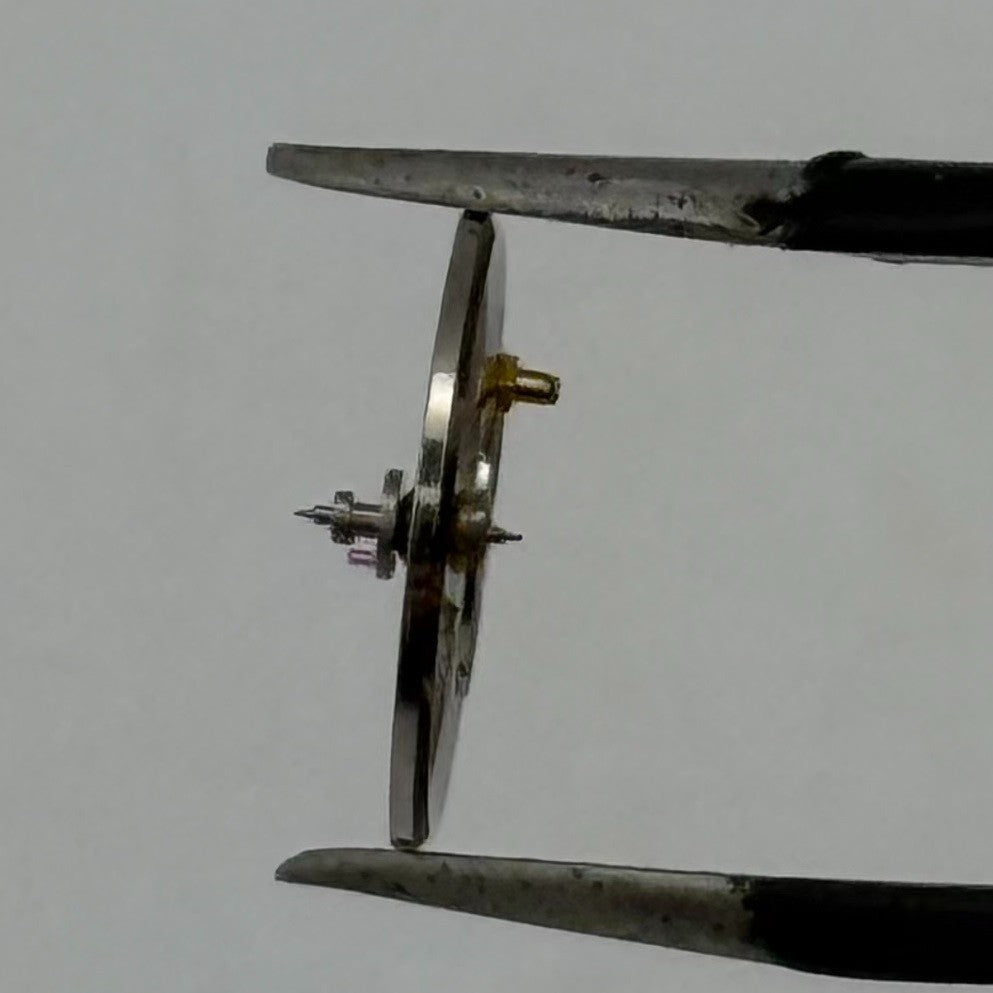 RL 1013 1217 Balance Wheel Complete And Spring 10½’’’ 5200 Watch Movement Parts
