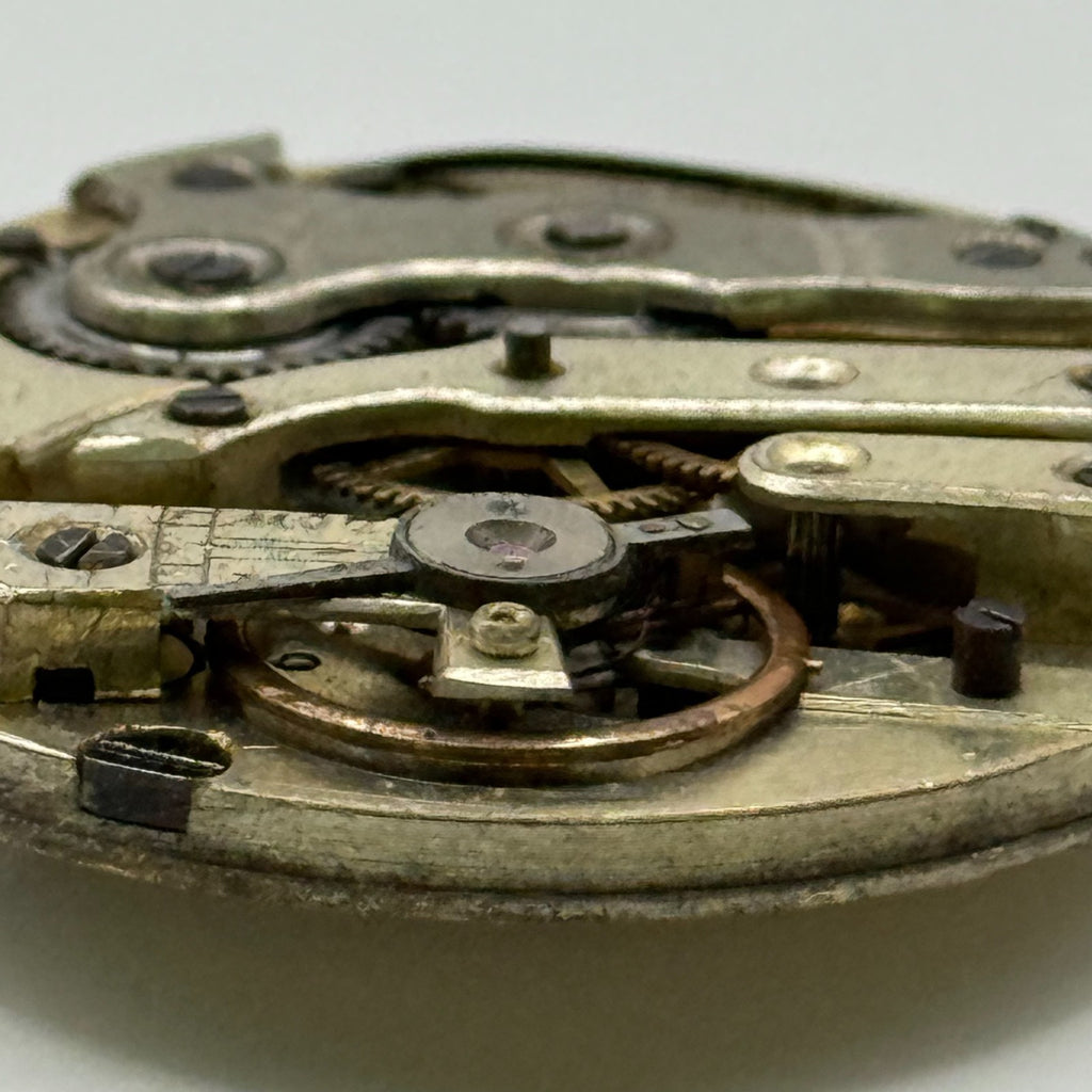 Cylinder Escapement Pocket Watch Movement - Unidentified - Parts / Repair 33.9mm