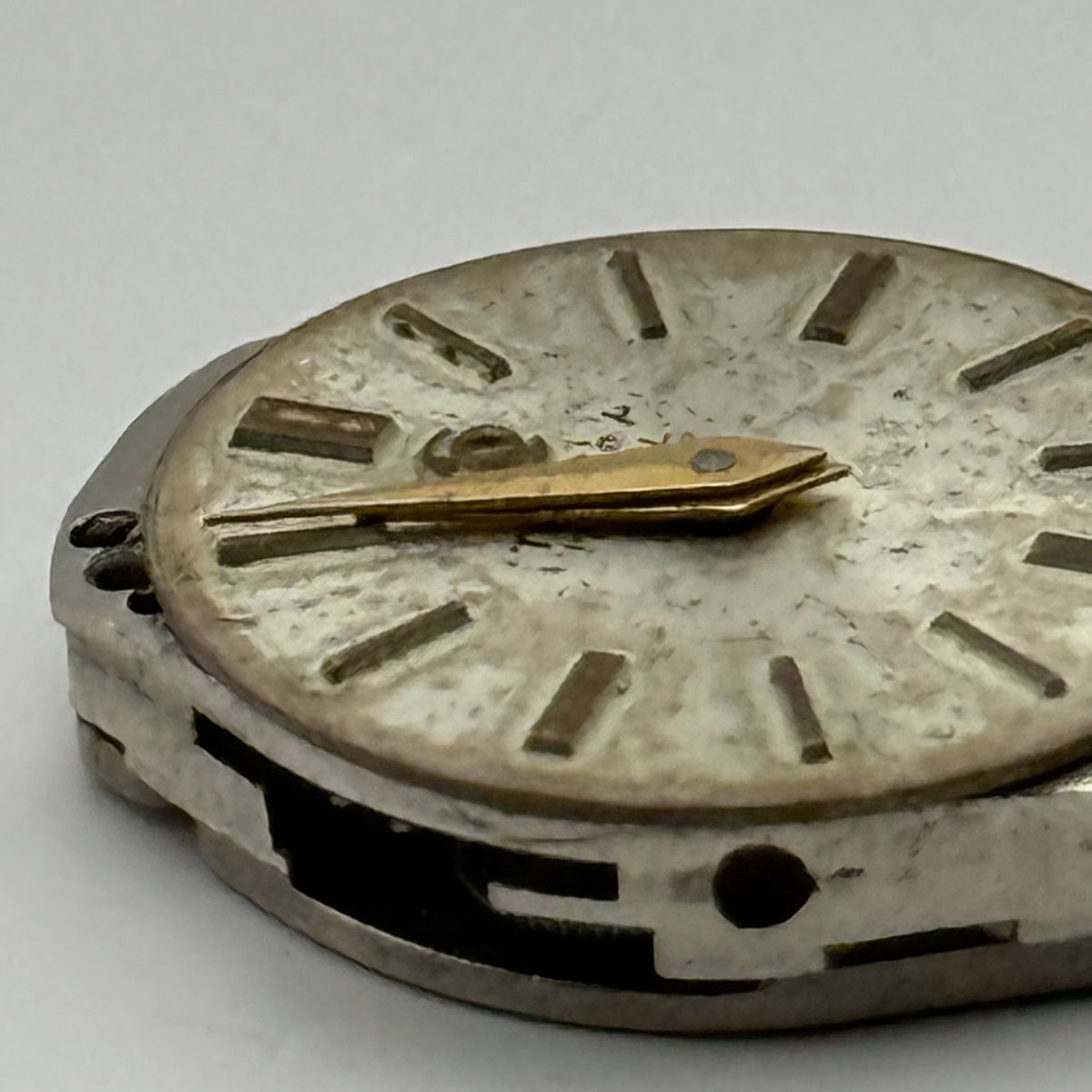 FHF Watch Movement 17 Jewels Swiss Manual Wind Vintage Parts Repair 9mm