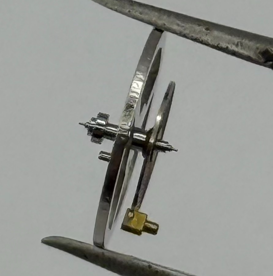 LSH 1262 Rosk Balance Wheel Complete And Spring 12’’’ 1855 Watch Movement Parts