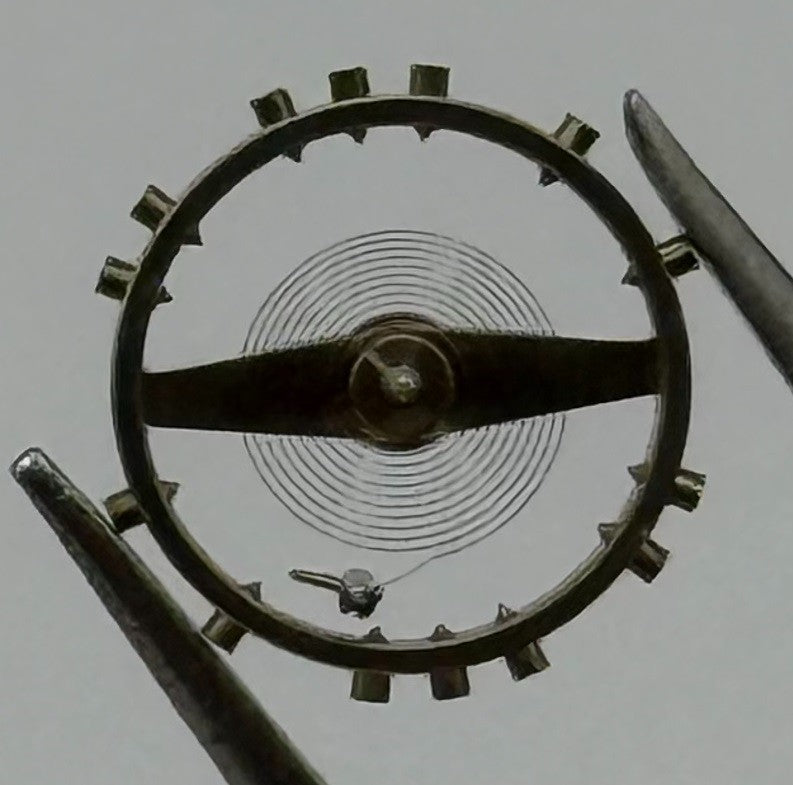 AV 41 Balance Wheel Complete And Spring 5¼’’’ Watch Movement Parts NOS