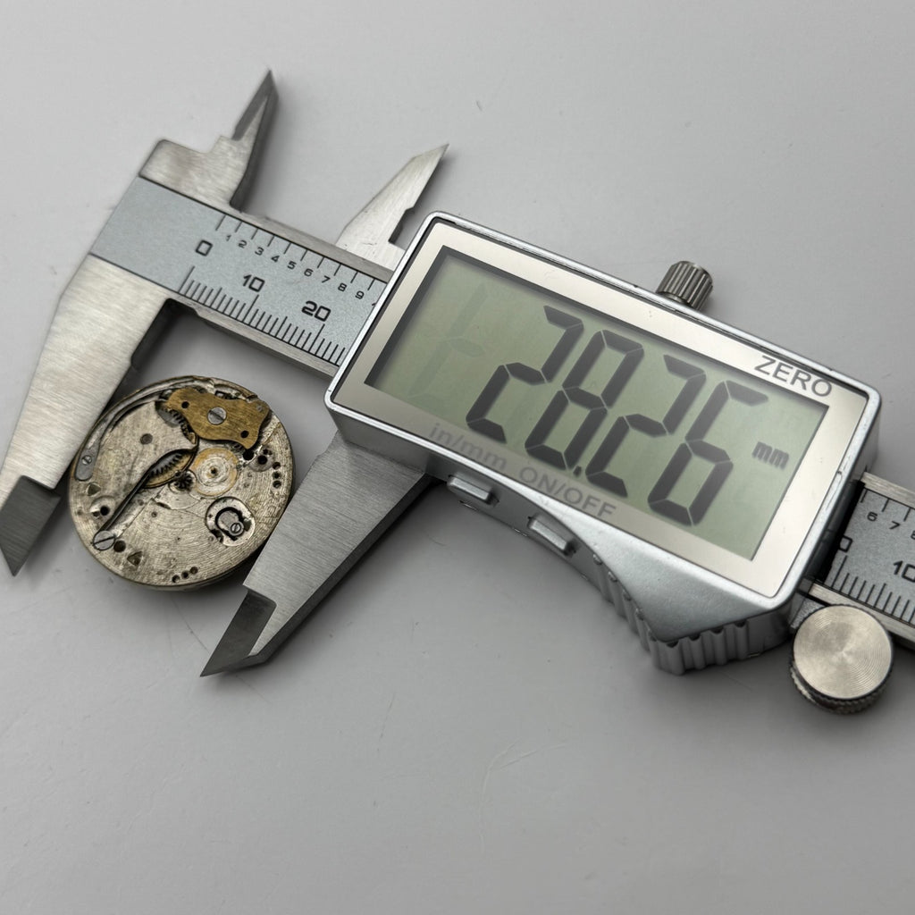 Unidentified Watch Movement Swiss Manual Wind Vintage Parts Repair 28.2mm