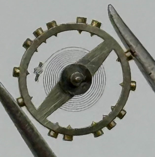 FEF 430 6600 Balance Wheel Complete And Spring Renata 943 M Watch Movement Parts