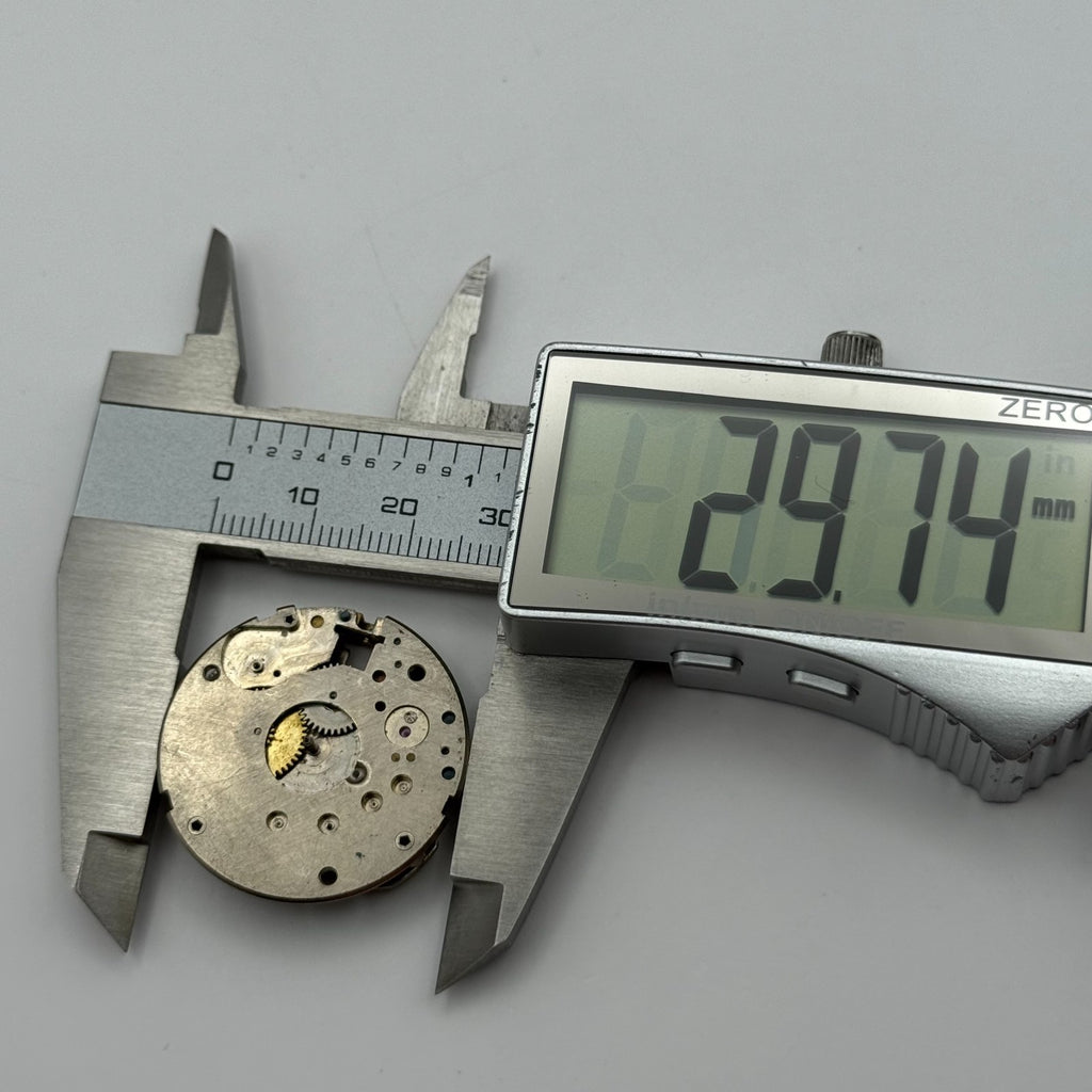 Possibly Ingersoll Watch Movement - Spares - For Parts / Repair - 29.7mm