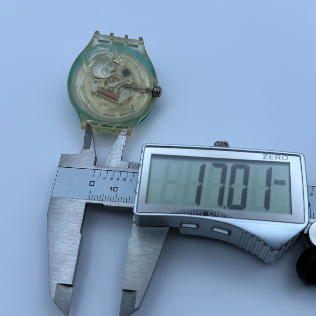 Vintage Swatch Scuba 200 Watch SDK105 Sea Grapes 1992 ETA Quartz 40mm Parts