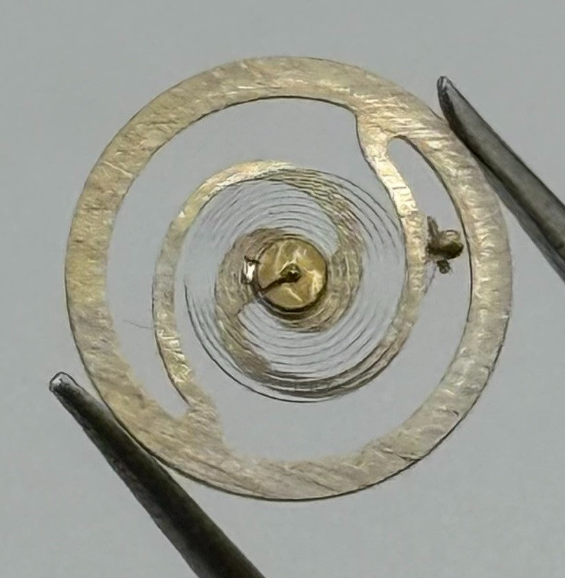 RL 7013 Balance Wheel Complete And Spring 10½’’’ 1367 Watch Movement Parts NOS
