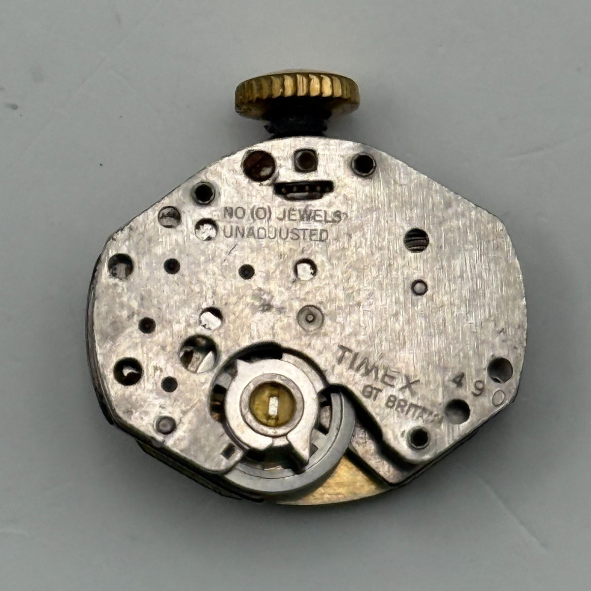 Timex 490 Watch Movement Gt. Britain Unadjusted Manual Wind Parts Repair 15.1mm