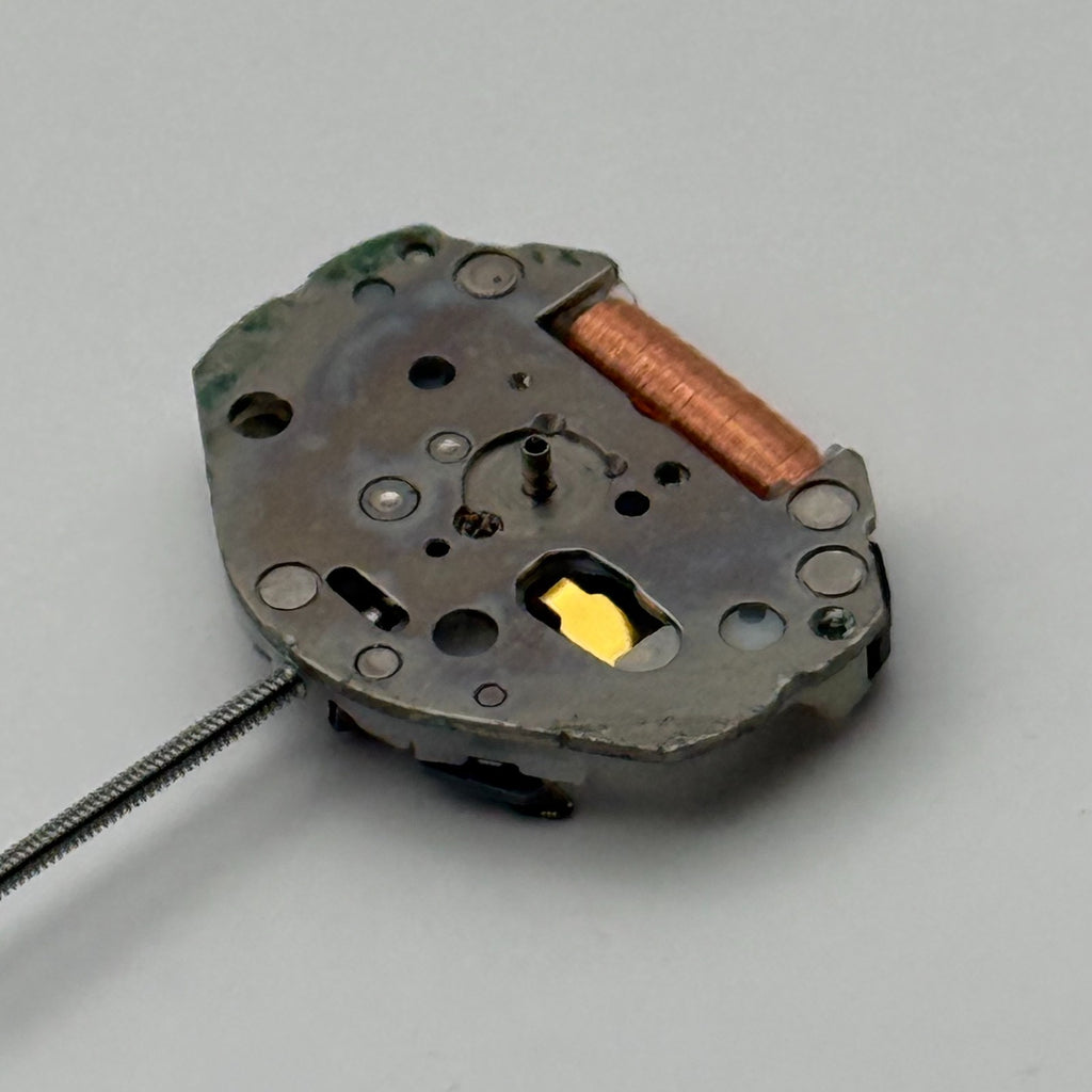 Miyota 2035 Watch Movement Quartz Japan Untested Parts Repair Spares 15.3mm