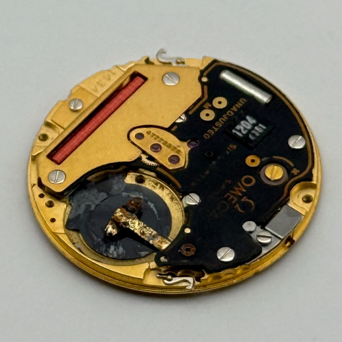 Omega 1434 Quartz Watch Movement - 6 Jewels - For Parts / Repair - 23.8mm