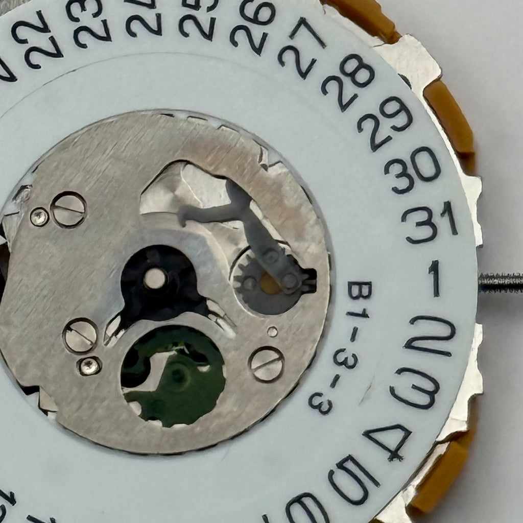 Citizen 9715A Watch Movement Quartz Japan Untested Parts Repair Spares 15.3mm