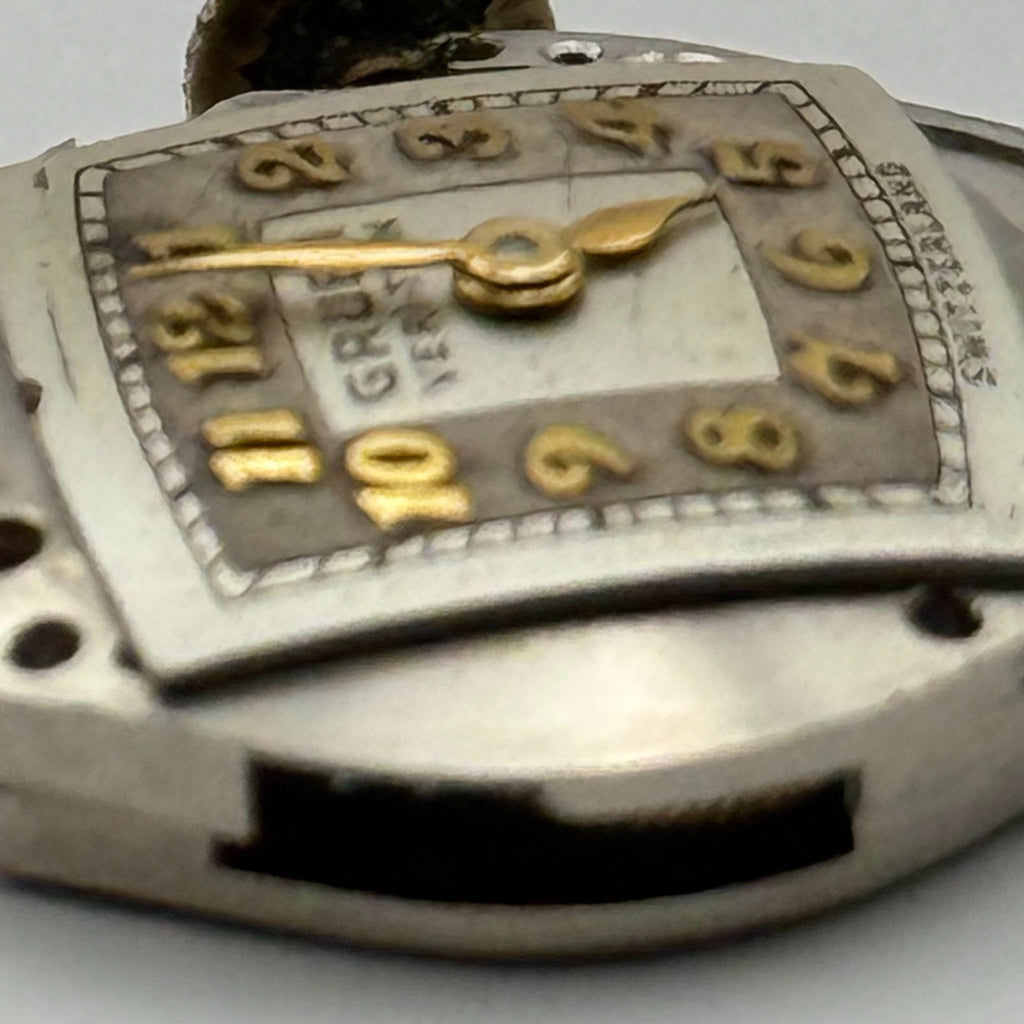 Gruen 211 Watch Movement Veri-Thin 15 Jewels Switzerland Manual Parts 15.3mm