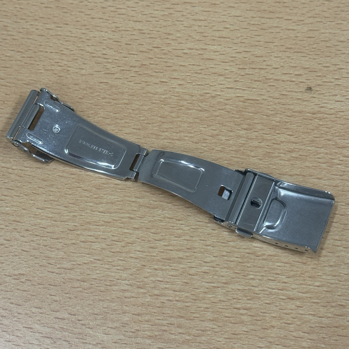 Seiko V172-0AC0 Watch Deployment Clasp - Seiko Solar Chronograph Spare Parts