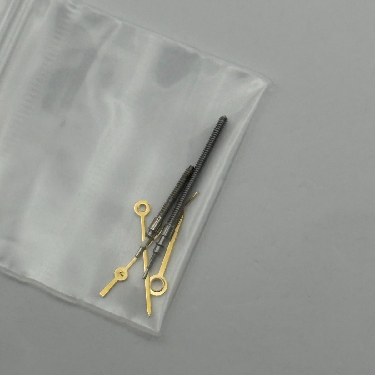 ETA 980.005 Watch Movement Running Quartz Swiss Parts Repair Spares 12.4mm
