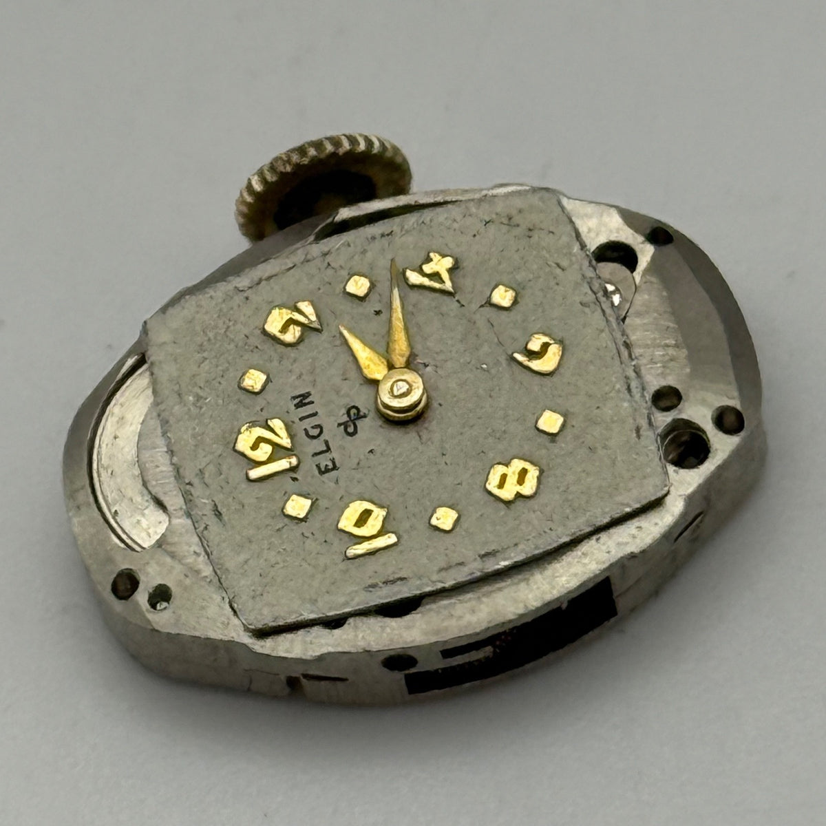 Elgin 662 Watch Movement - 17 Jewels USA American - For Parts / Repair - 14.3mm