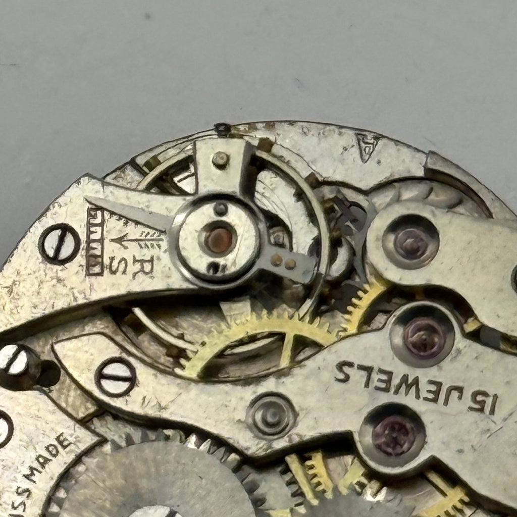 Unidentified Watch Movement 15 Jewels Swiss Manual Wind Parts Repair Spares 26mm