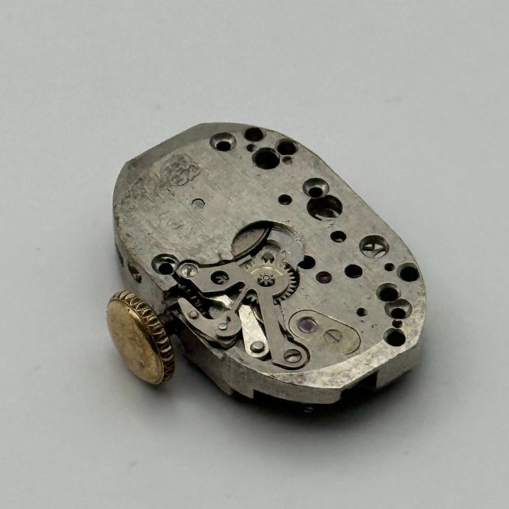 FEF 270 Watch Movement 15 Jewels Swiss Manual Wind Vintage Parts Repair 12.8mm