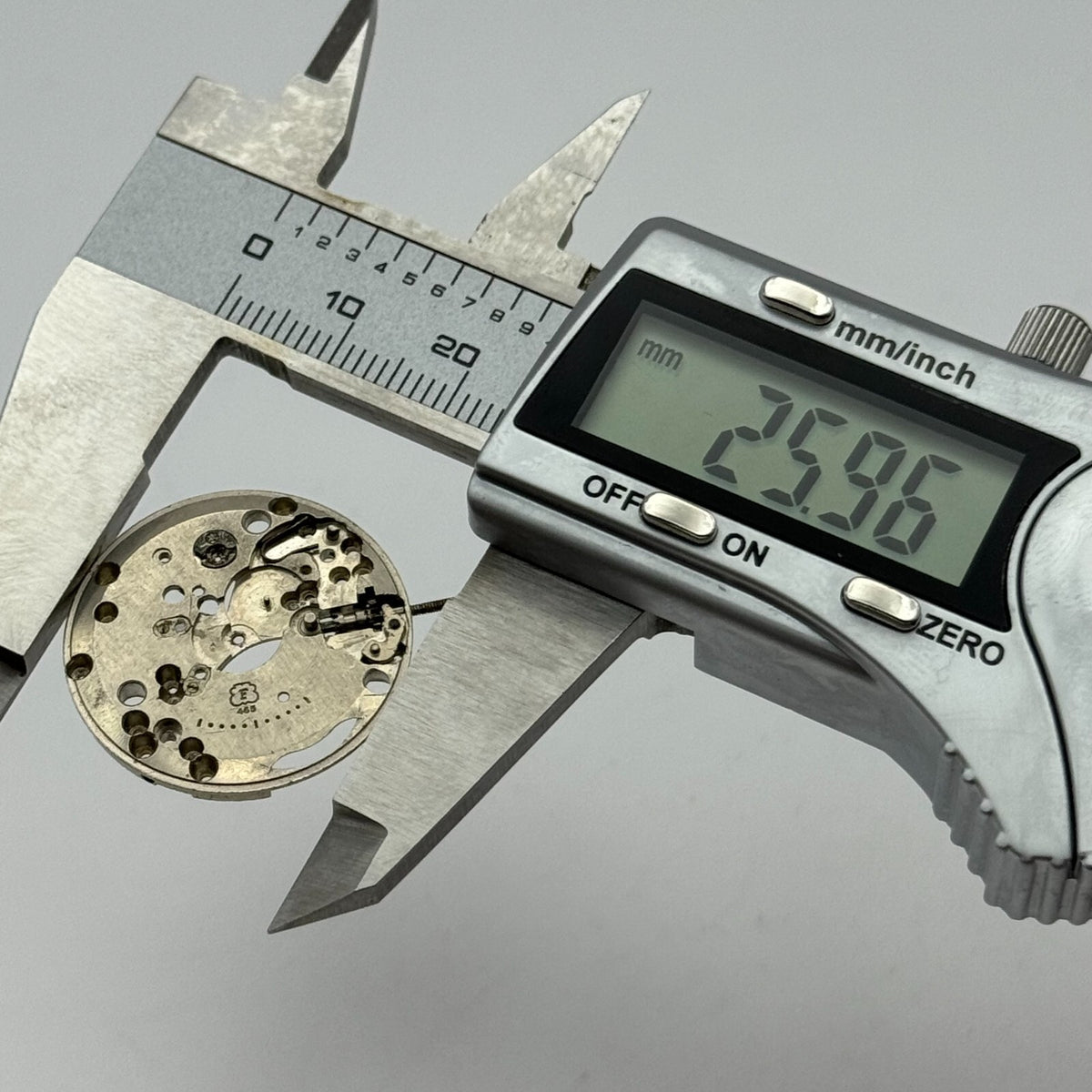 Felsa 465 Watch Movement - Main Plate - For Parts / Repair - 25.9mm