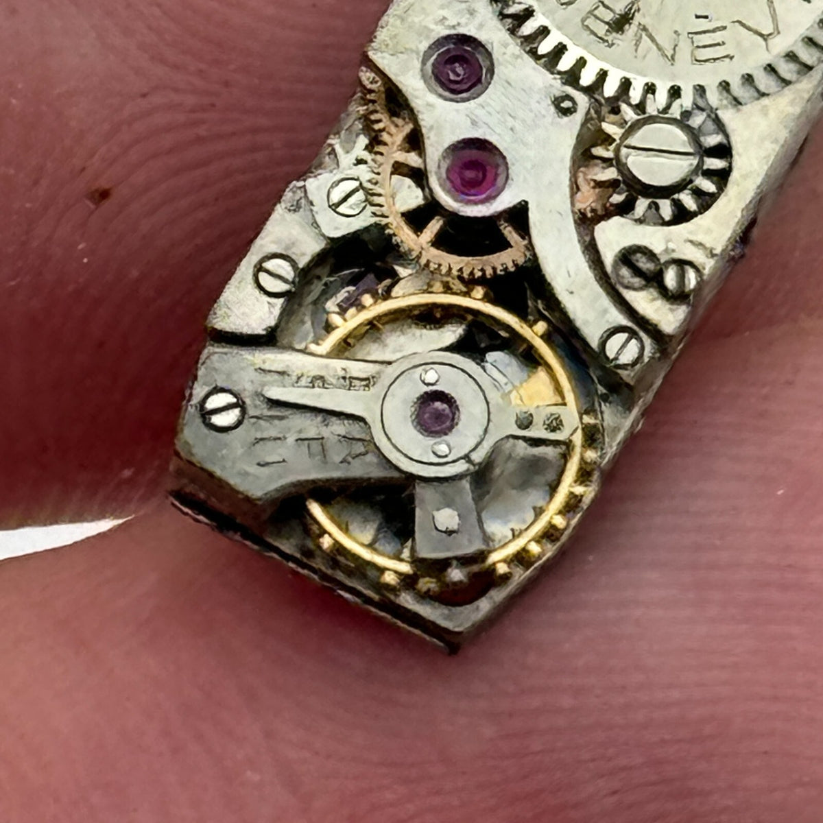 FHF Watch Movement Baume Mercier B&M Ladies Manual Wind Swiss Vintage Parts 9mm 