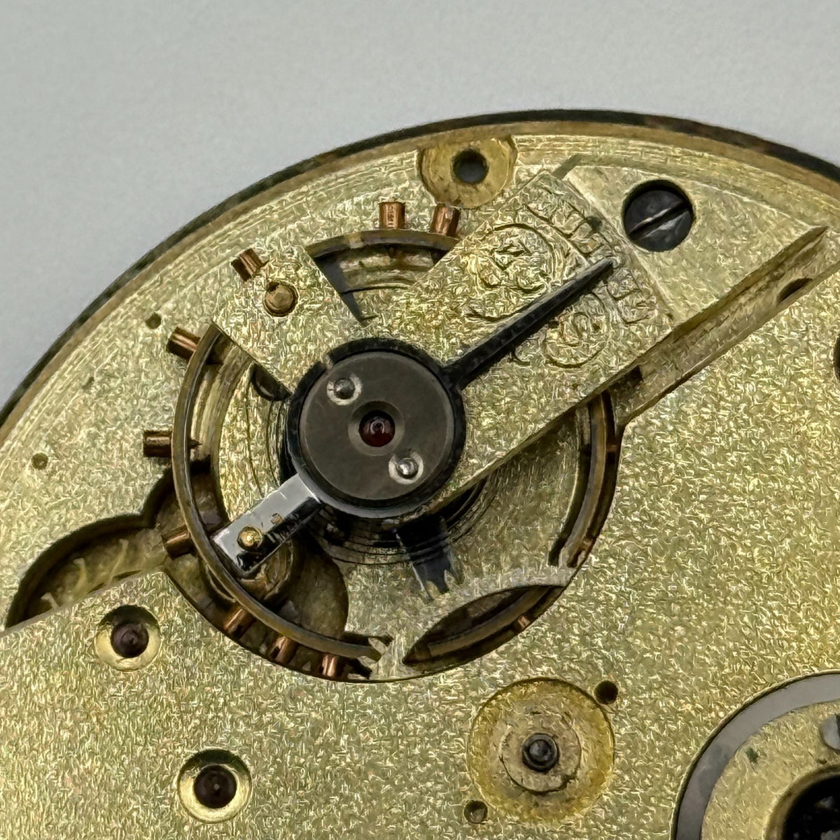 Swiss Lever Pocket Watch Movement - Unidentified - Antique Parts / Repair 42.7mm