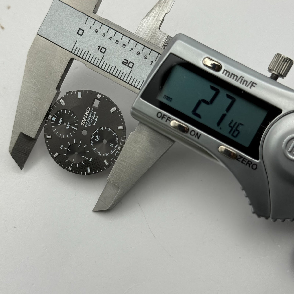 Seiko 7T92-0EN8 Watch Dial Chronograph Titanium 100M Spare Parts Repair 27.4mm