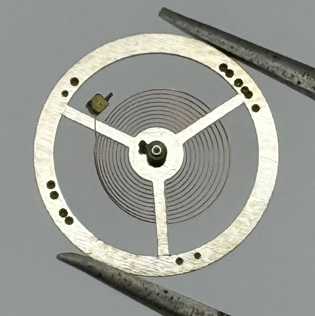 E.S. 50 Balance Wheel Complete And Spring 12’’’ Renata 1400 Watch Movement Parts