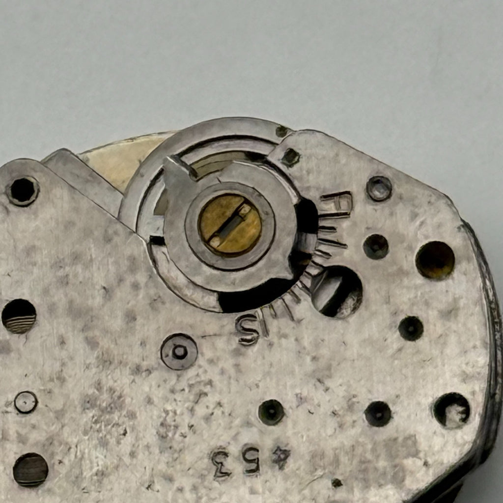 Timex 453 Watch Movement Great Britain Manual Wind Vintage Parts Repair 14.2mm