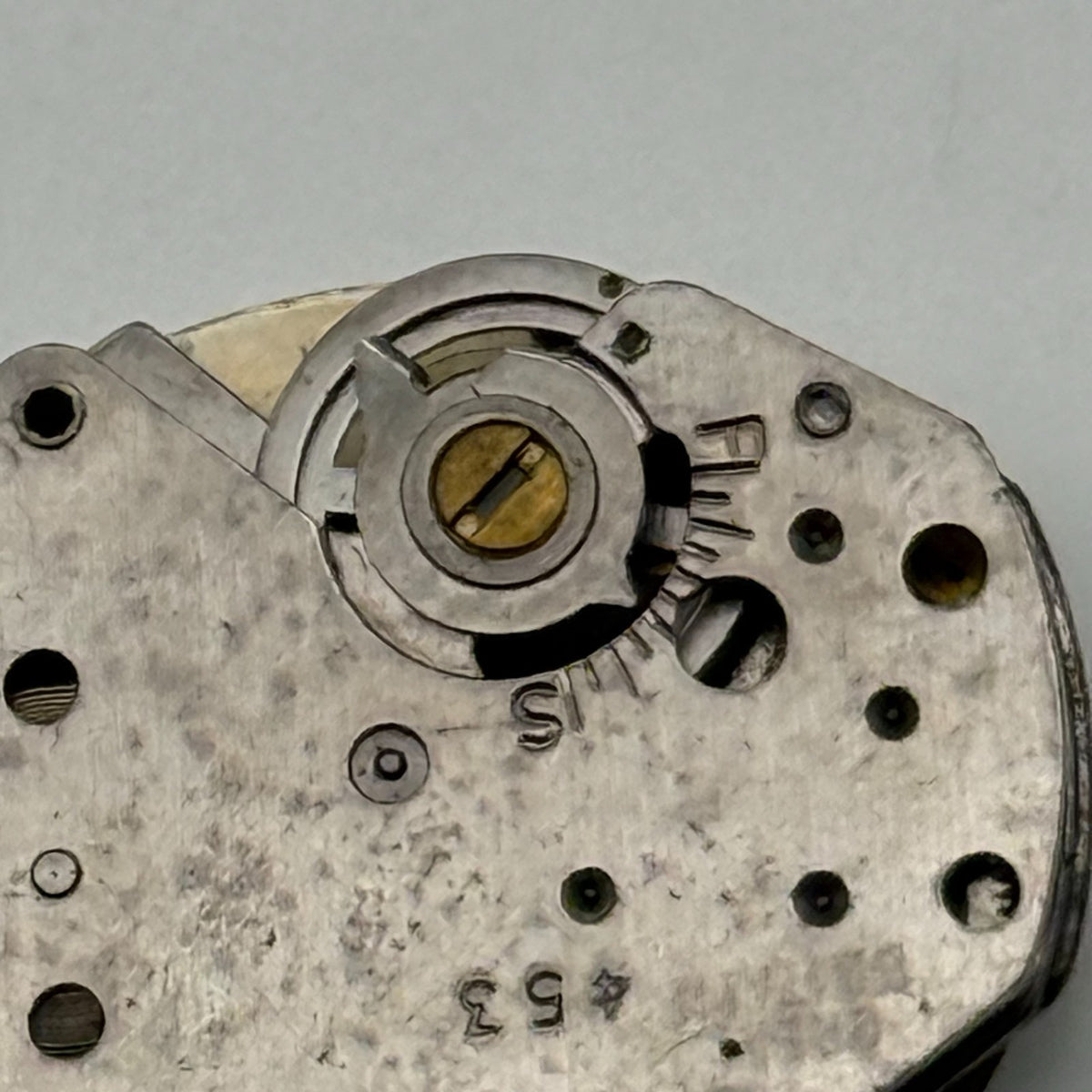 Timex 453 Watch Movement Great Britain Manual Wind Vintage Parts Repair 14.2mm