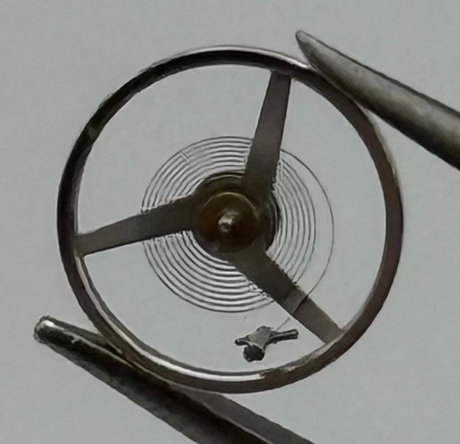 AS 1677 Balance Wheel Complete And Spring Renata 1414 M Watch Movement Parts NOS