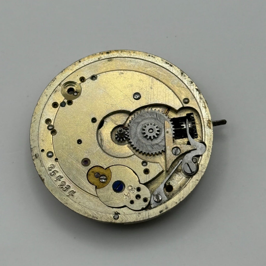 Cylinder Escapement Pocket Watch Movement - Unidentified - Parts / Repair 33.9mm