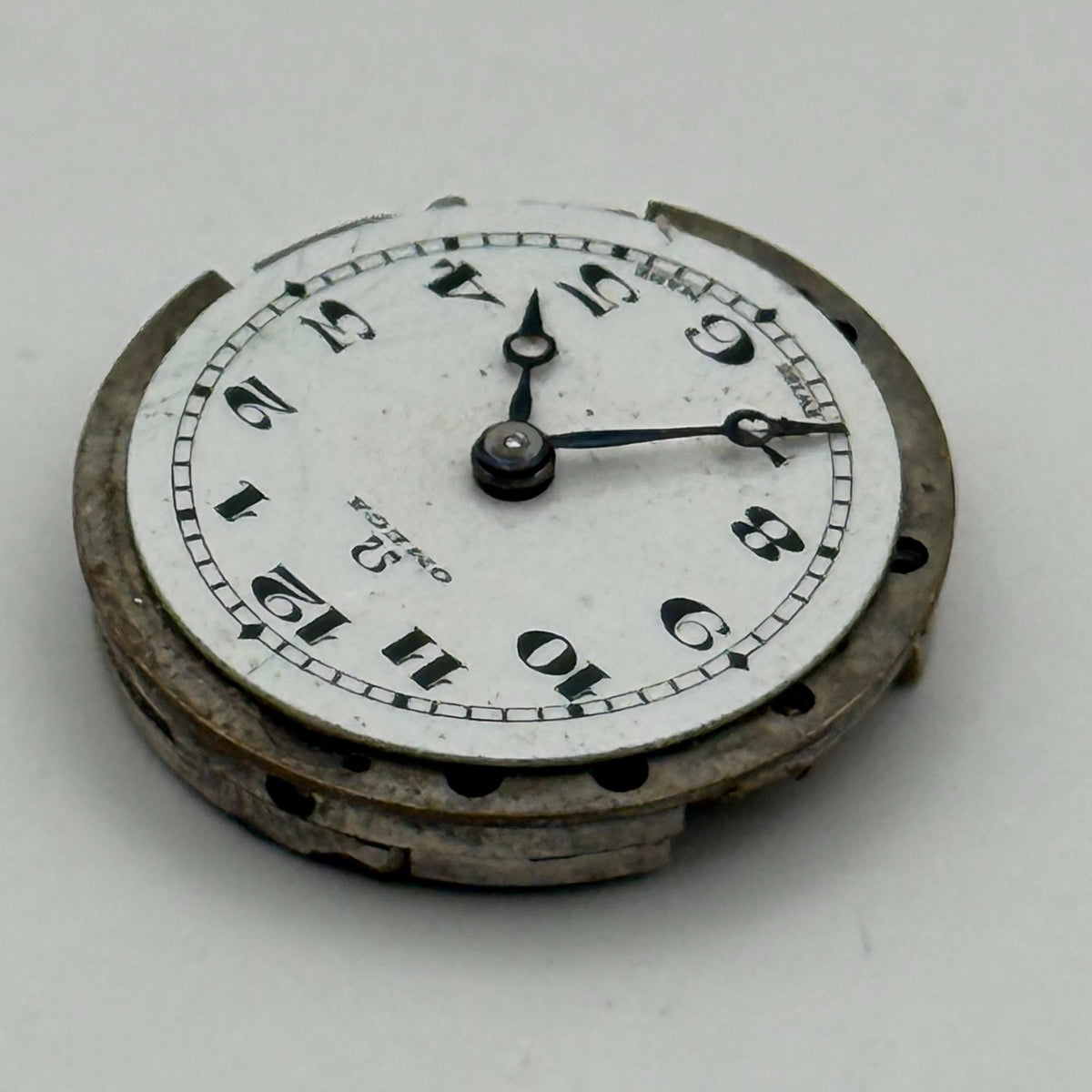 Omega 19.4S Watch Movement - Rare Calibre For Restoration Or Parts Use 19.7mm
