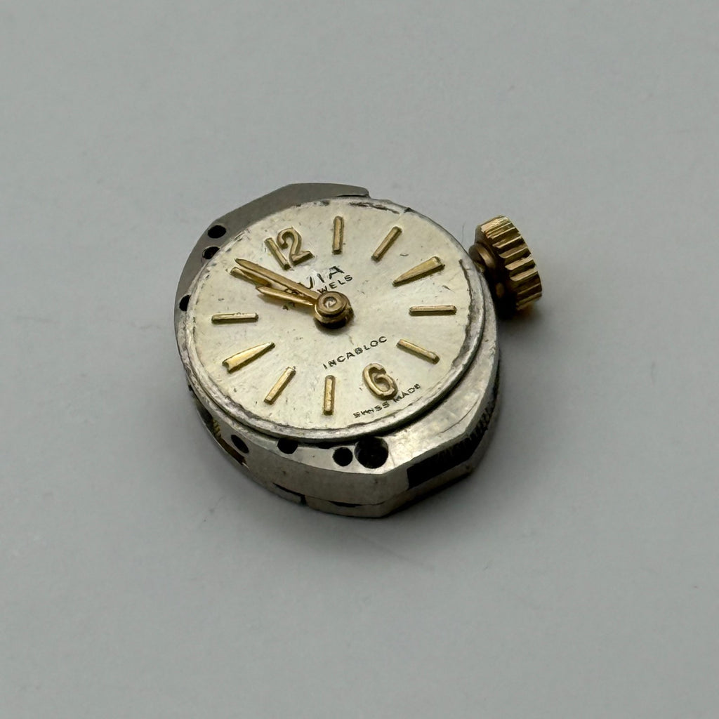 FEF 6662 Watch Movement Running Avia Swiss 17 Jewels Manual Wind Parts 15.3mm