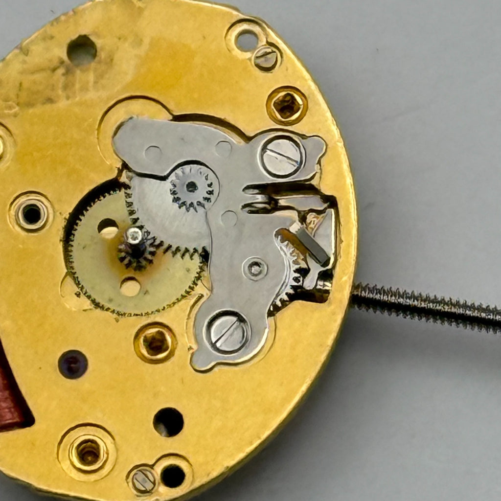 ISA 257 Watch Movement Quartz 2 Jewels Swiss Untested Parts Repair Spares 13mm