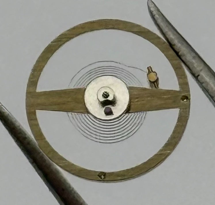 Oris 590 Balance Wheel Complete And Spring Renata 1725 Watch Movement Parts NOS
