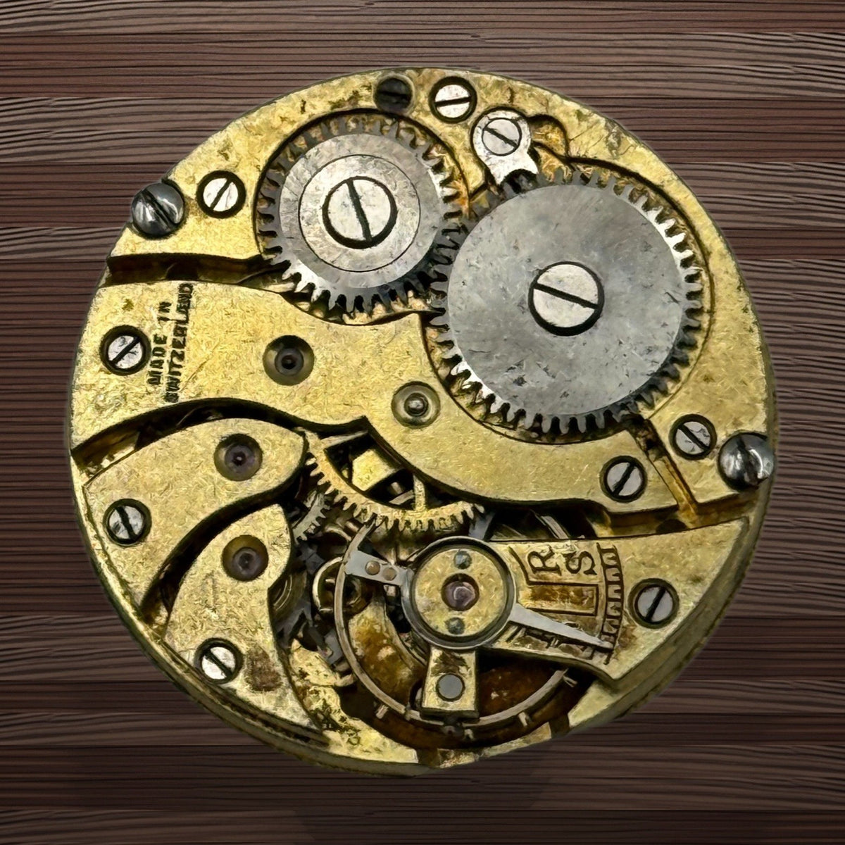 Unidentified Watch Movement - Switzerland - For Parts / Repair - 23.4mm