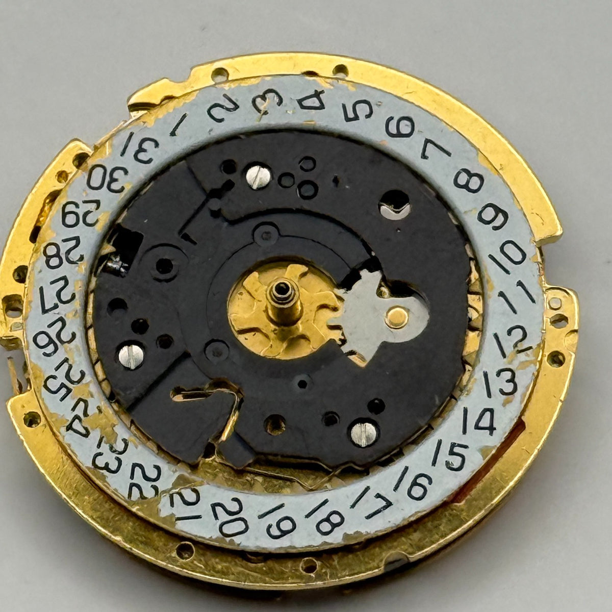 ISA 8172 Watch Movement - Quartz Date 3 Jewels - For Parts / Repair - 26.1mm